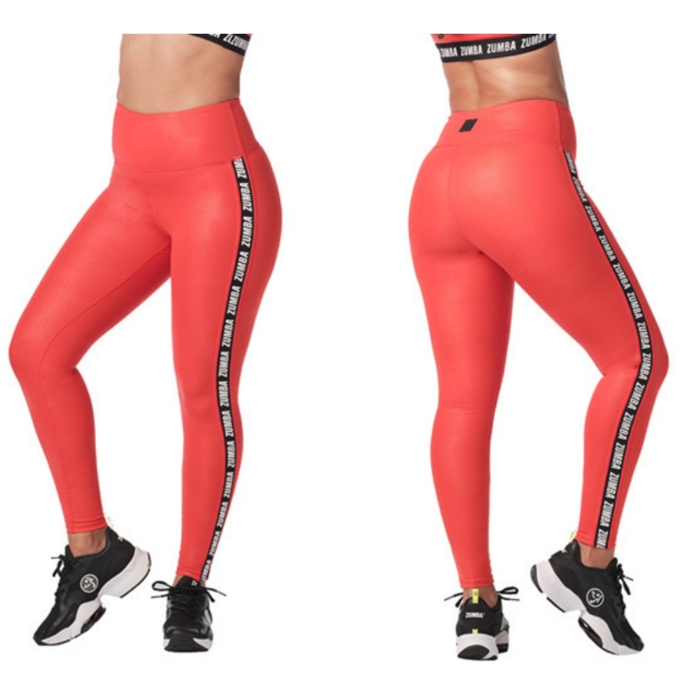 Zumba Glossy Hearts Ankle Leggins